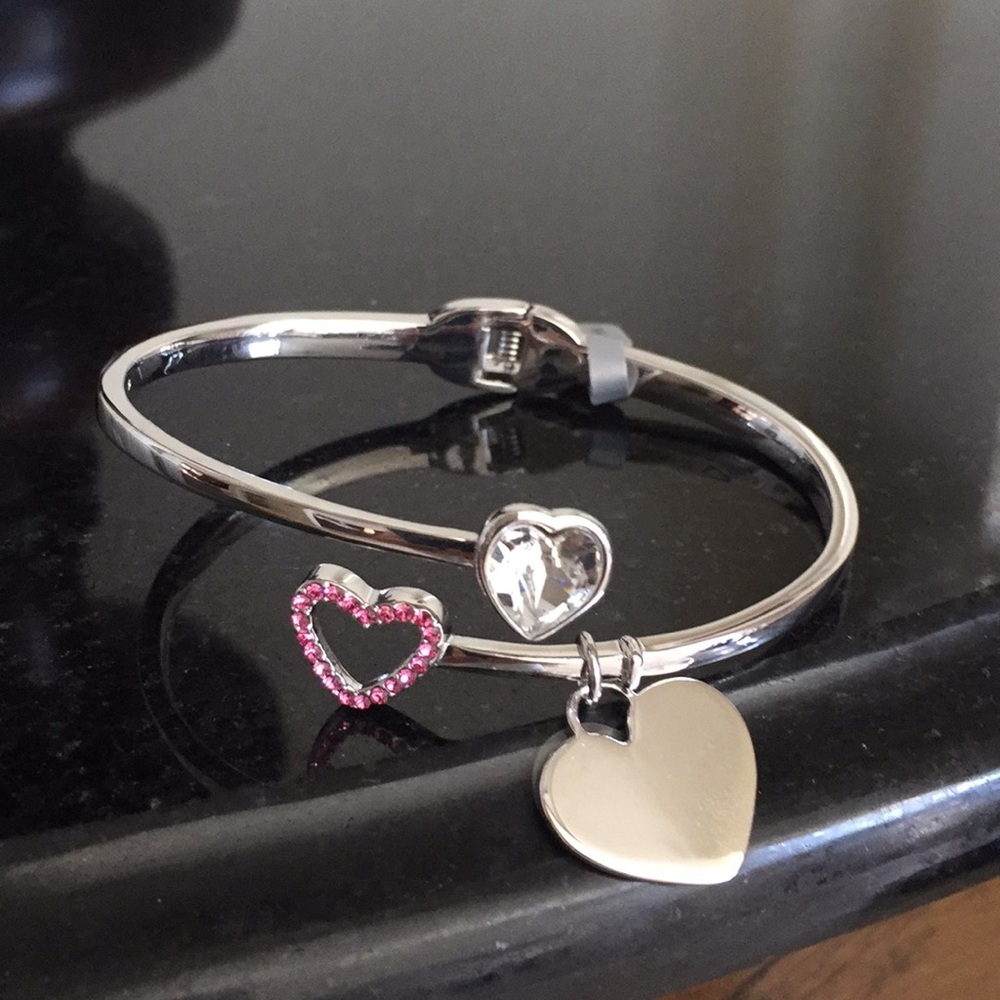 BRAND NEW STERLING SILVER BRACELET